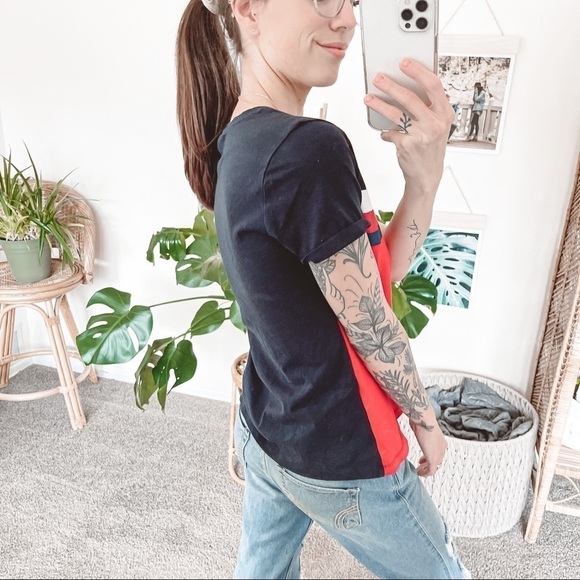 Tommy Hilfiger Logo Short Sleeve Crewneck Tee - Picture 4 of 5